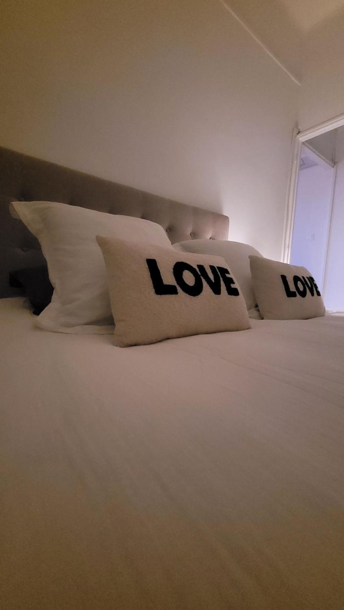 La Loge De Madame Soleil Apartment โอรองช์ ภายนอก รูปภาพ